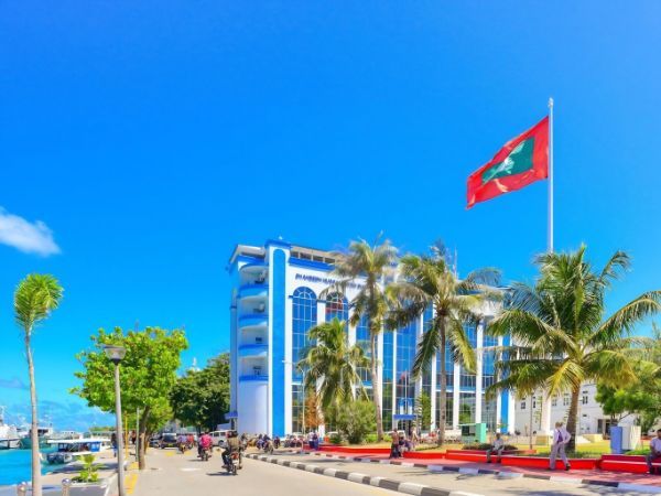 MALDIVES - THIÊN ĐƯỜNG BIỂN XANH