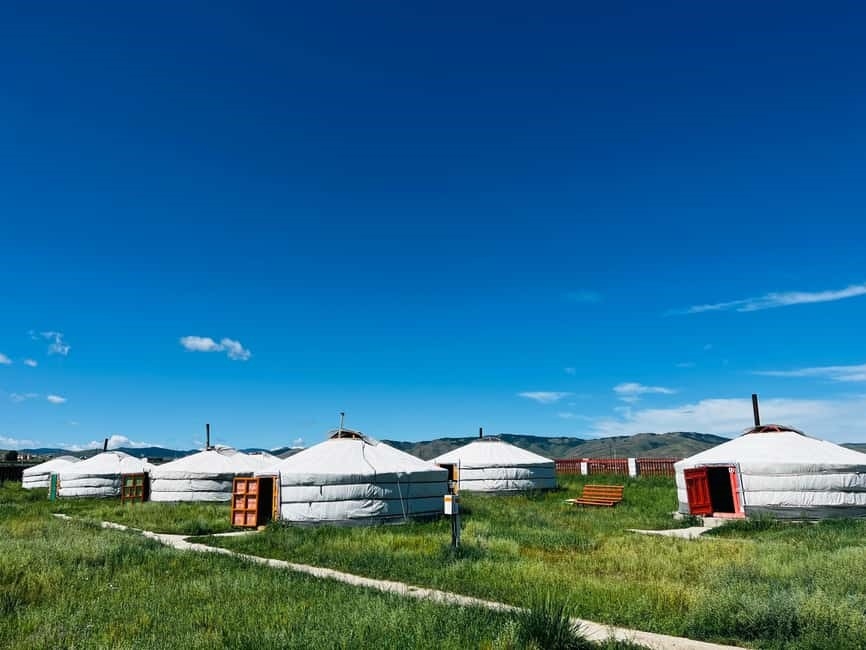 THẢO NGUYÊN MÔNG CỔ: ULAANBAATAR - ELSEN TASARKHAI - ORKHON - KHARKHORIN VƯỜN QUỐC GIA HUSTAI - VƯỜN QUỐC GIA TERELJ