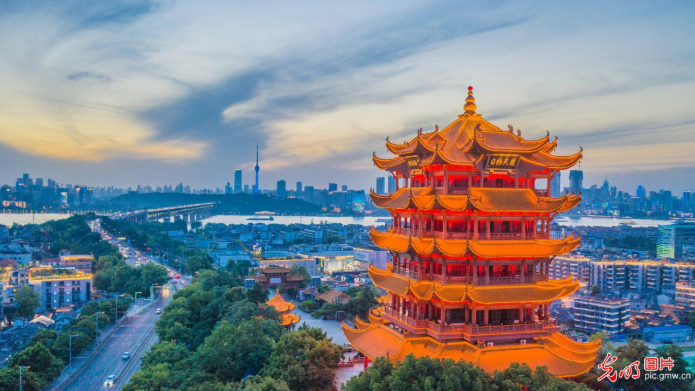 TRUNG QUỐC: VŨ HÁN - THẦN NÔNG GIÁ
