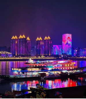 TRUNG QUỐC: VŨ HÁN - THẦN NÔNG GIÁ