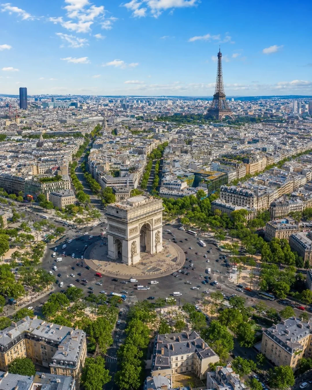 Arc De Triomphe